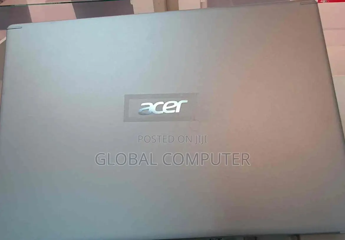 New Laptop Acer Apsire M3 581TG 8GB AMD Ryzen 5 SSD 256GB
