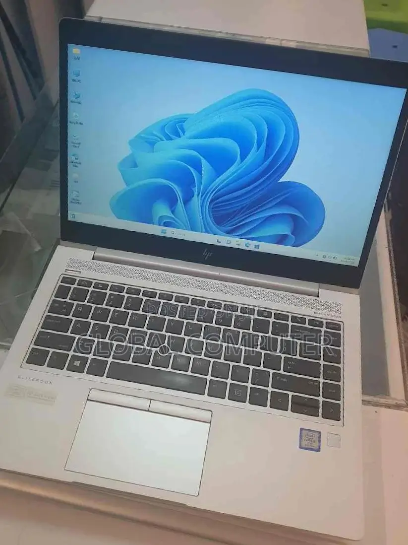 New Laptop HP 14-Dq2031tg 16GB Intel Core I5 SSD 512GB