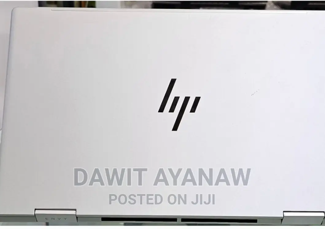 New Laptop HP Envy X360 8GB Intel Core I5 SSD 512GB