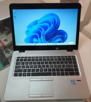 Photo - New Laptop HP Elite X2 1011 G1 8GB Intel Core I5 SSD 256GB