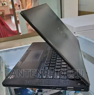 Photo - New Laptop Dell Latitude 14 8GB AMD Ryzen 5 SSD 256GB