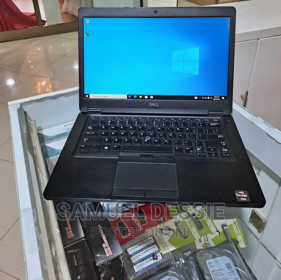 New Laptop Dell Latitude 5310 8GB AMD Ryzen 5 SSD 256GB