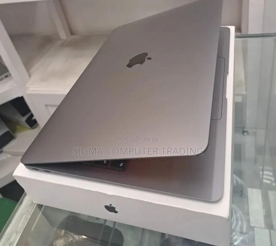 New Laptop Apple MacBook Air 16GB Intel Core I5 SSD 512GB