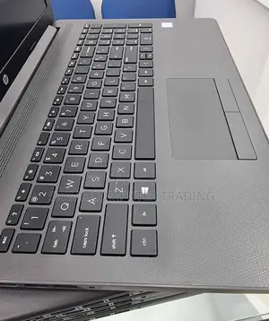 New Laptop HP Stream Notebook 8GB Intel Core I5 HDD 1T