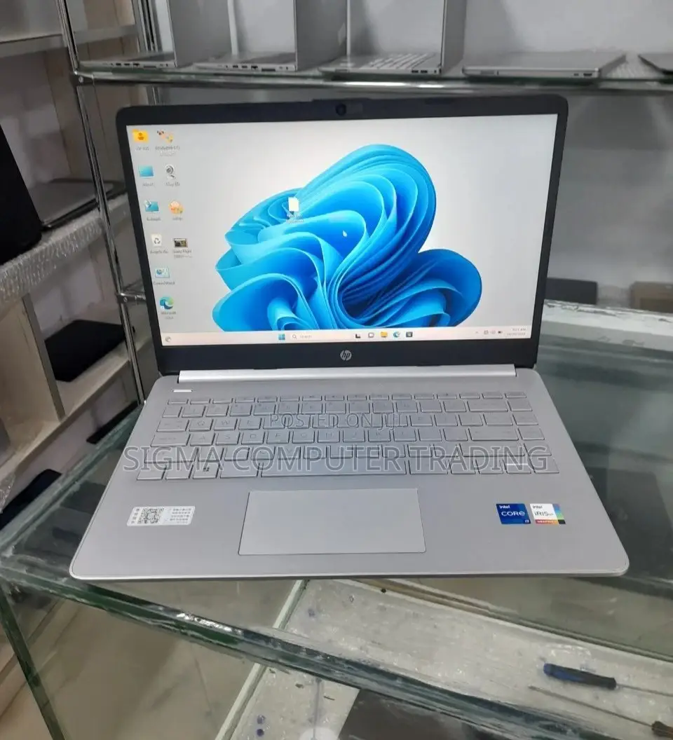 New Laptop HP Stream Notebook 16GB Intel Core I7 SSD 512GB