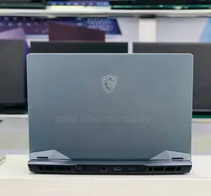 New Laptop MSI GP75 Leopard 16GB Intel Core I7 SSD 1T