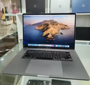 New Laptop Apple MacBook Pro 2017 16GB Intel Core I7 SSD 512GB