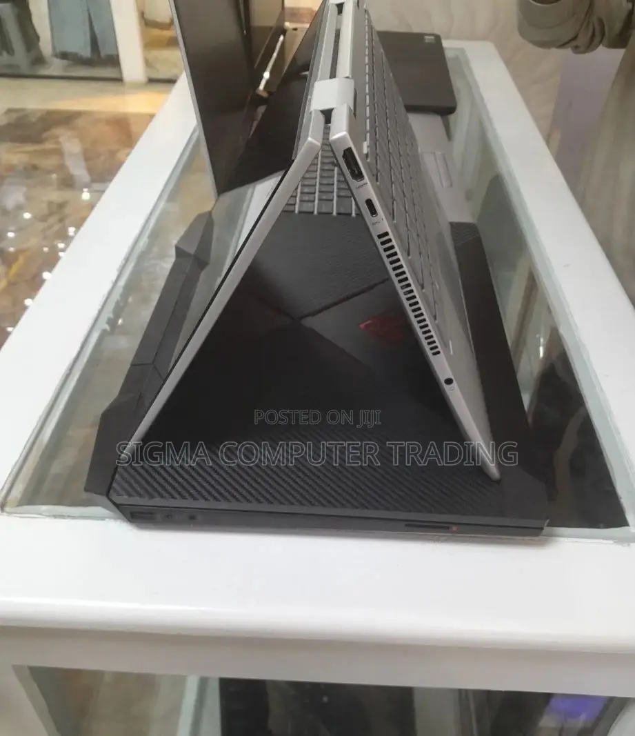 New Laptop HP Envy X360 16GB Intel Core I7 SSD 1T