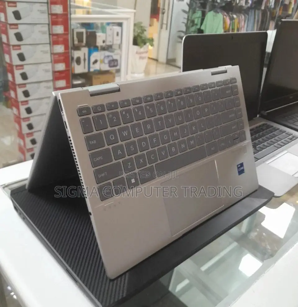 New Laptop HP Envy X360 16GB Intel Core I7 SSD 1T