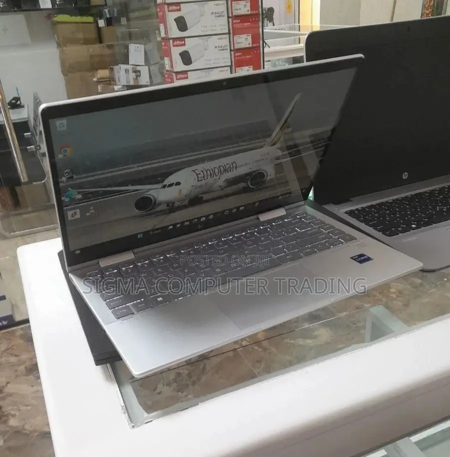 New Laptop HP Envy X360 16GB Intel Core I7 SSD 1T