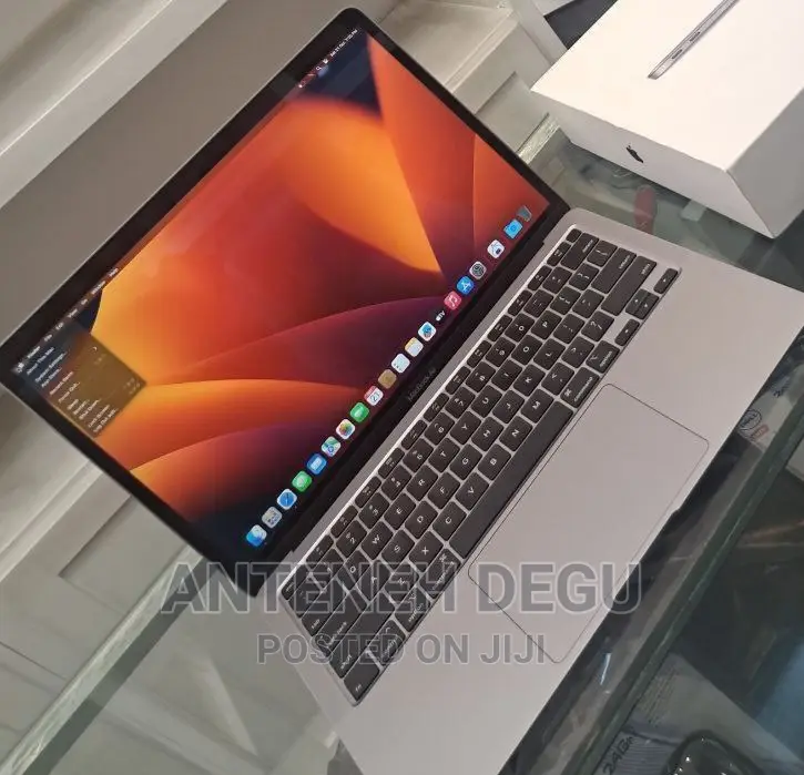 New Laptop Apple MacBook Air 2020 16GB Intel Core I5 SSD 512GB