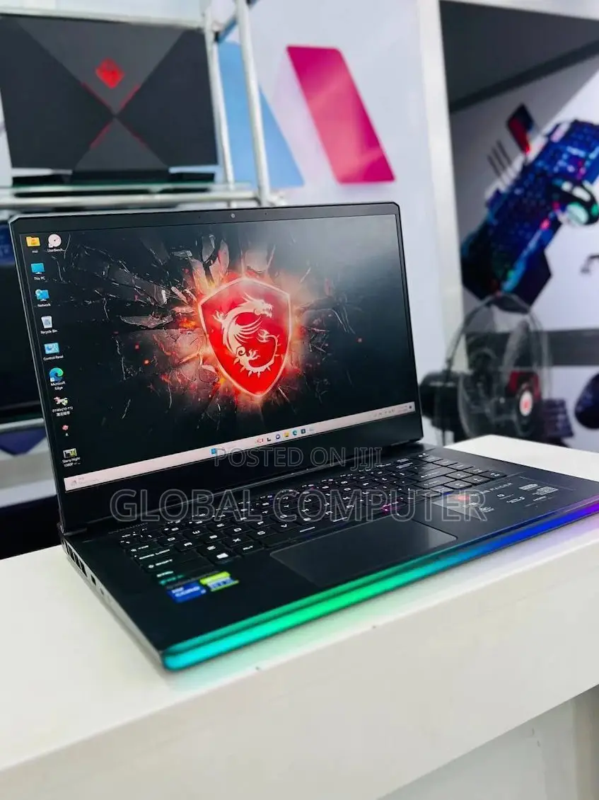 New Laptop MSI GE66 Raider 16GB Intel Core I7 SSD 1T