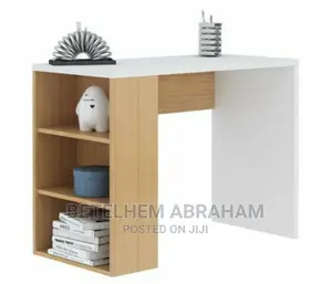 Photo - Reading Table