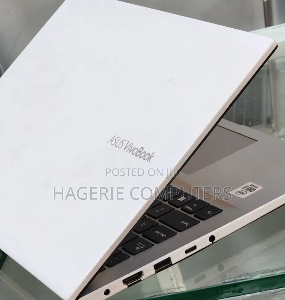 New Laptop Asus VivoBook 15 X505BA 4GB Intel Core I3 SSD 256GB