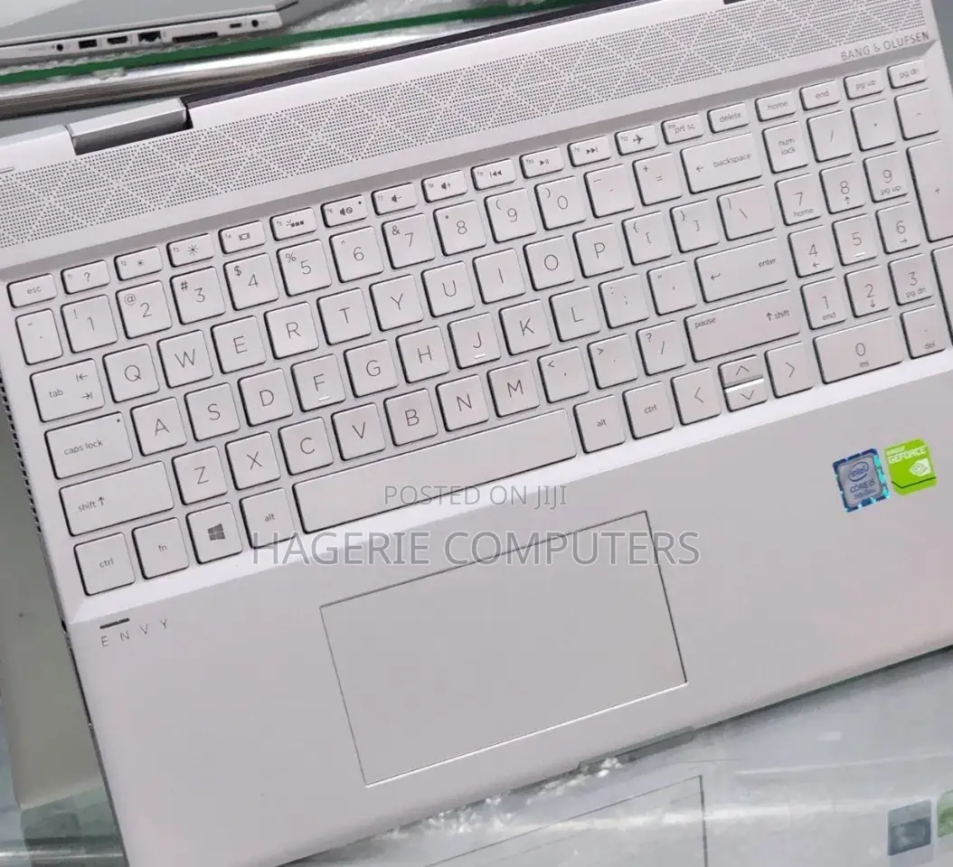 New Laptop HP Envy X360 16GB Intel Core I5 SSD 512GB