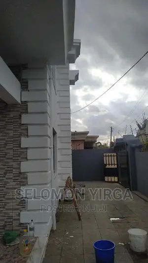 6bdrm Duplex in Addies Abeba, Yeka for sale