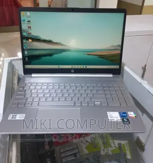 New Laptop HP Stream Notebook 8GB Intel Core I5 SSD 512GB