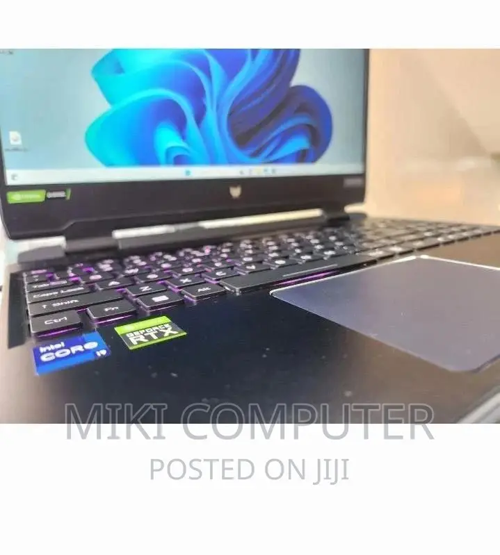 New Laptop Acer Predator Helios 300 16GB Intel Core i9 SSD 1T