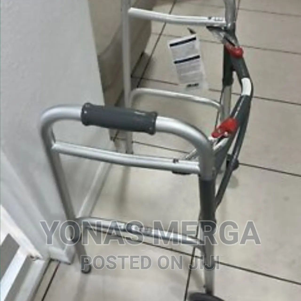 Gray Walker/Quality Walker/Movable Walker/Brand New Walker