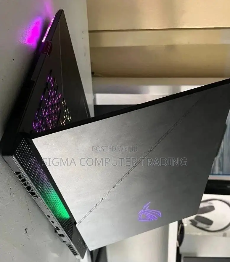 New Laptop Asus ROG Strix G15 32GB Intel Core I9 SSD 1T