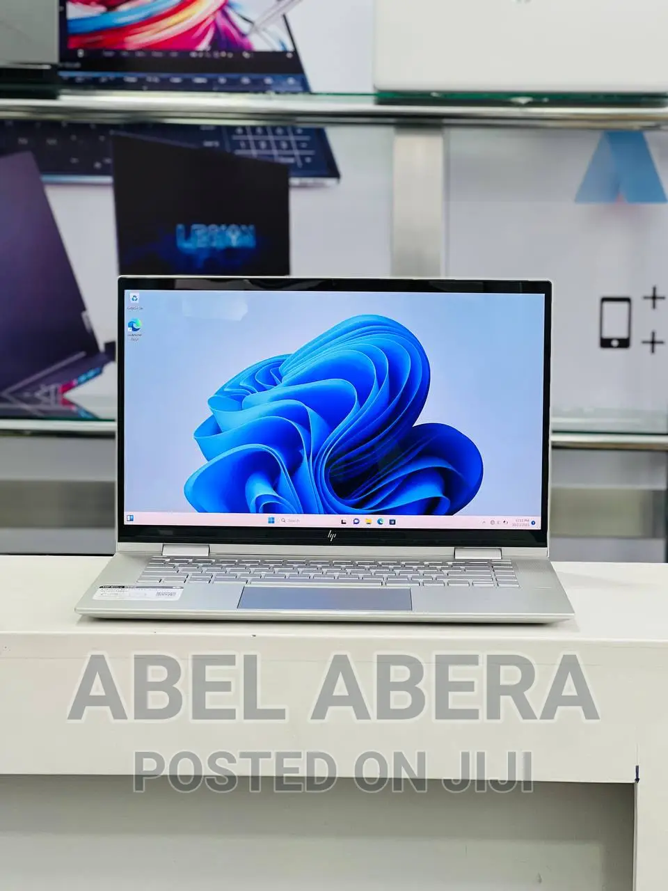 New Laptop HP Envy X360 15z 8GB Intel Core I5 SSD 256GB