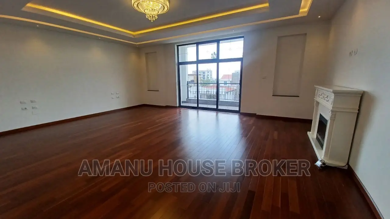 Urgent Rent Office 380sqm