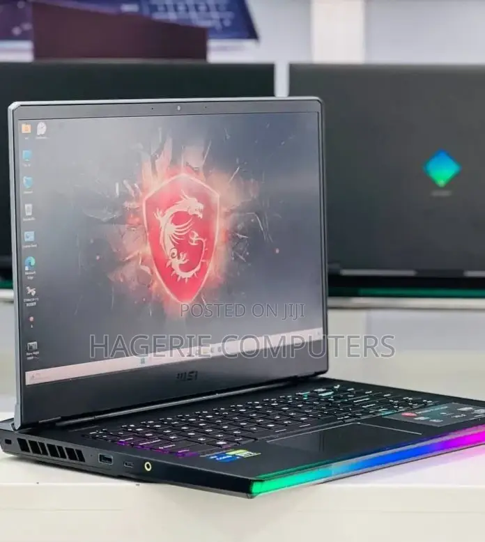 New Laptop MSI GE66 Raider 16GB Intel Core I7 SSD 1T