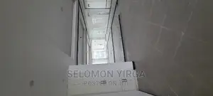 የቢሮ ክራይ አለ