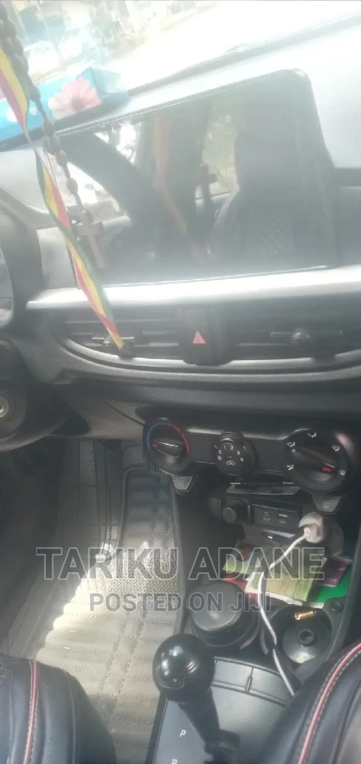 Kia Picanto 2020 Gray