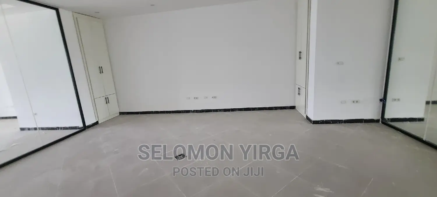 ለክራይ የቀረበ ቢሮ