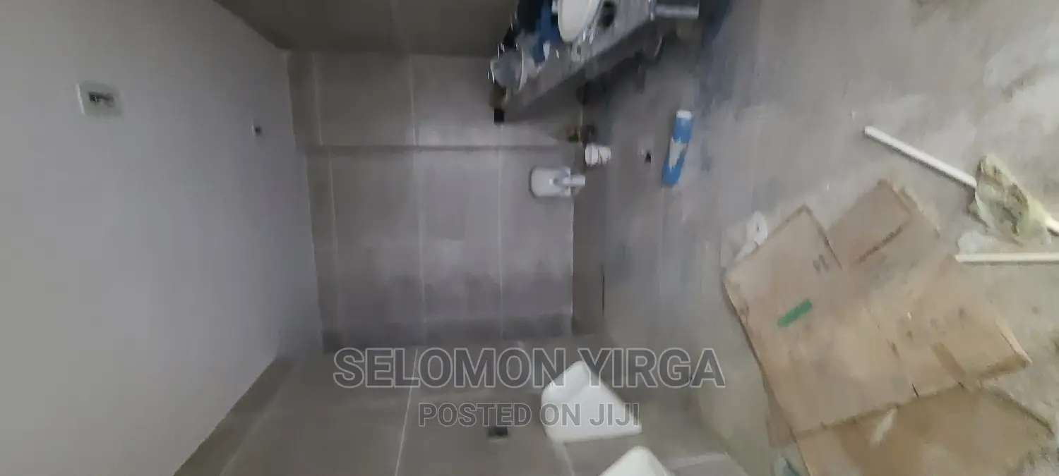 ለክራይ የቀረበ ቢሮ