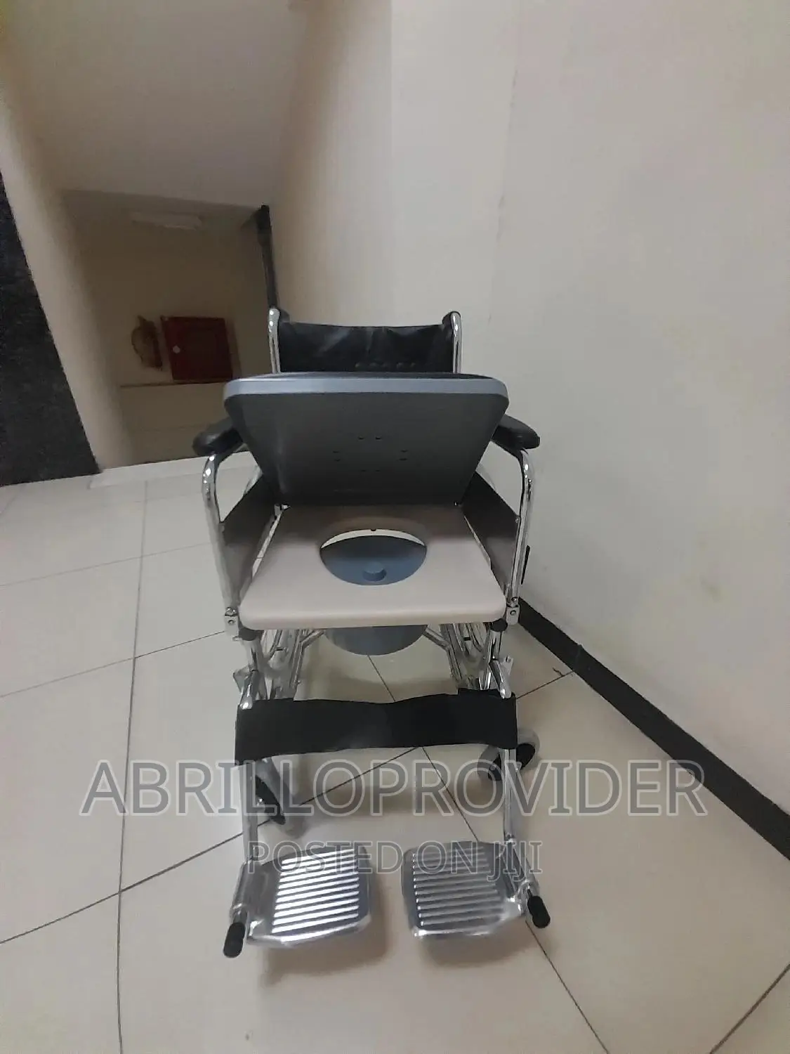 Wheelchair/Popo Wheelchair/Toilet Wheelchair/New Wheelchair