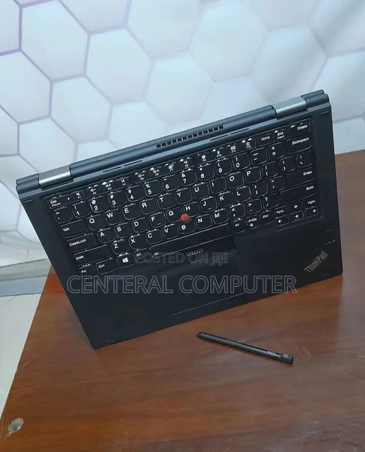 New Laptop Lenovo ThinkPad Yoga 8GB Intel Core I7 SSD 512GB