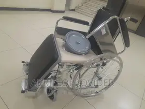 Flexible Commode Wheelchair/New Packed Wheelchair/Wheelchair
