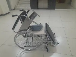 Flexible Commode Wheelchair/New Packed Wheelchair/Wheelchair