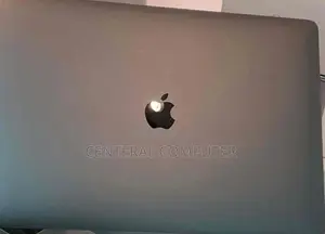 New Laptop Apple MacBook Pro 2018 16GB Intel Core I7 HDD+SSD 512GB