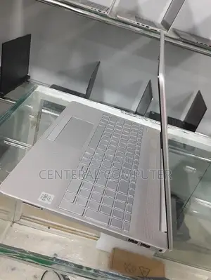 New Laptop HP Stream Notebook 16GB Intel Core I7 SSD 256GB