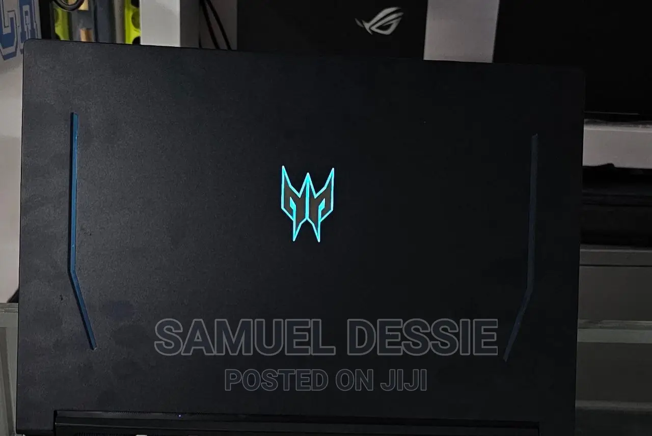 New Laptop Acer Predator Helios 300 16GB Intel Core I7 SSD 1T