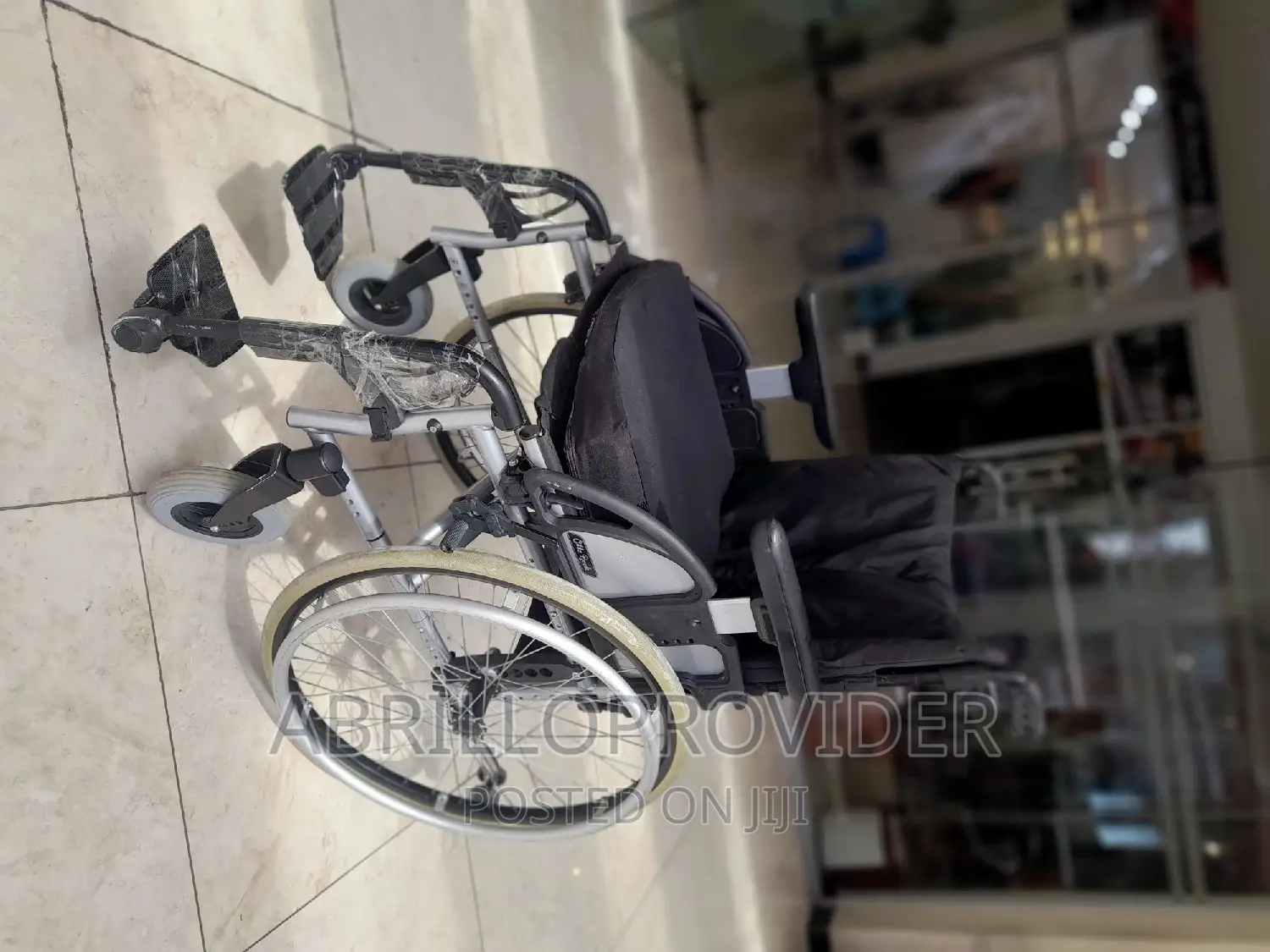 New Europe Standard Wheelchair/High Width Wheelchair