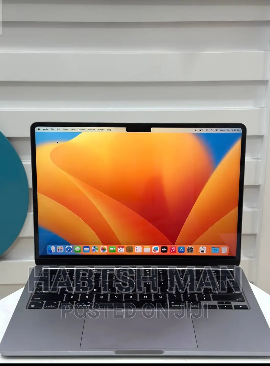 New Laptop Apple MacBook Air 2022 M2 16GB Apple M2 SSD 1T