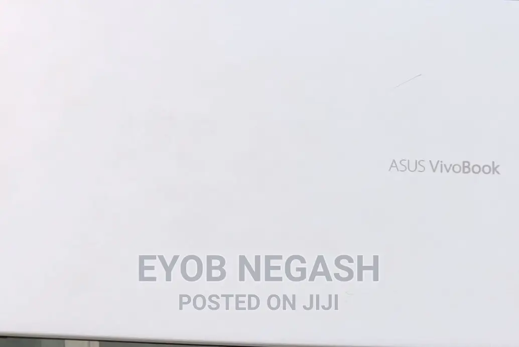 New Laptop Asus VivoBook 15 X505BA 8GB Intel Core I3 SSD 256GB