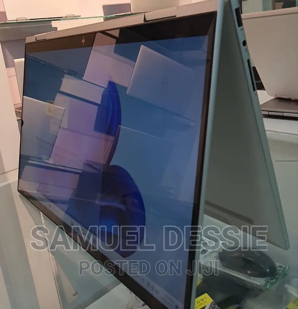 New Laptop HP Envy X360 8GB Intel Core I5 SSD 512GB