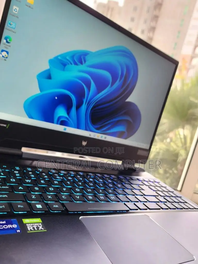 New Laptop Acer Predator Triton 300 16GB Intel Core I9 SSD 1T