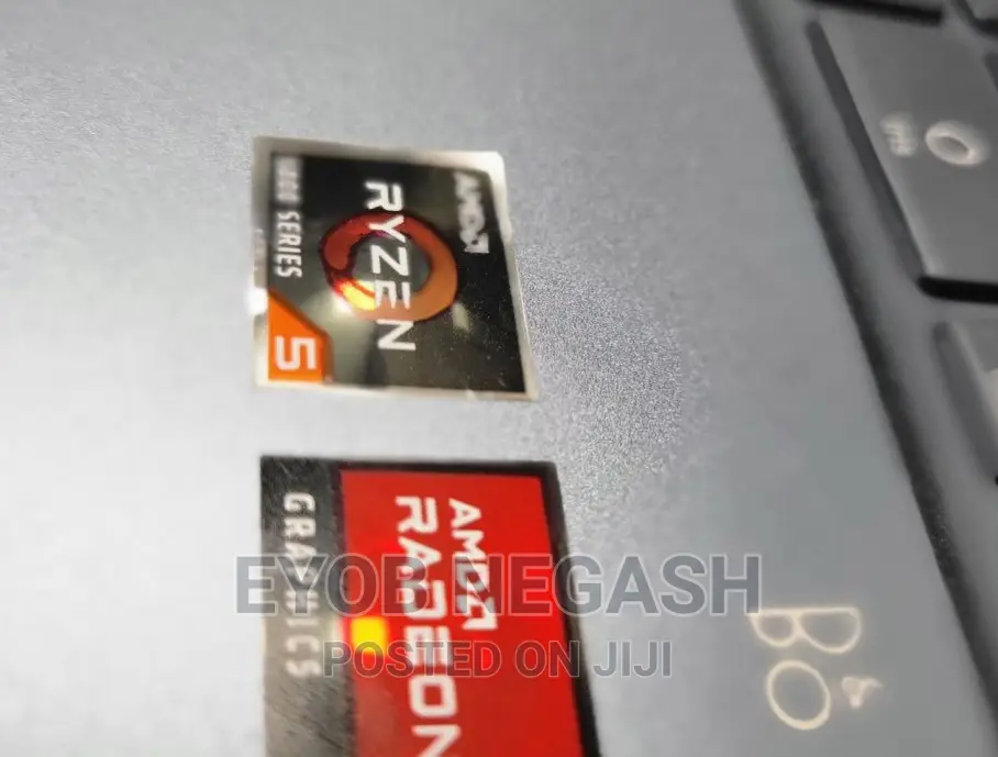 New Laptop HP Pavilion 15 8GB AMD Ryzen 5 SSD 512GB