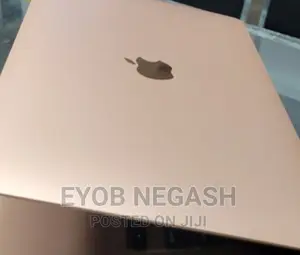 Photo - New Laptop Apple MacBook Air 2020 M1 8GB Apple M1 SSD 256GB