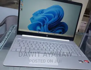 New Laptop HP 16GB AMD Ryzen 7 SSD 512GB