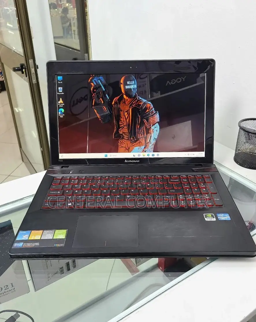 New Laptop Lenovo IdeaPad Y500 8GB Intel Core I7 SSD 1T