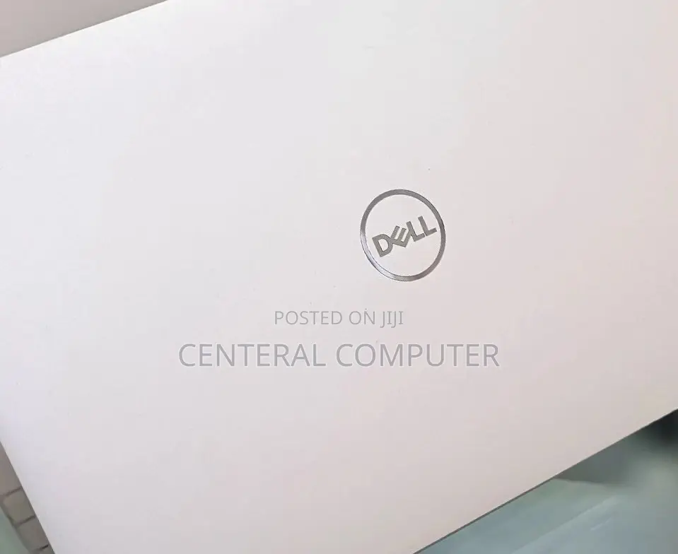 New Laptop Dell Studio XPS 16 (1645) 8GB Intel Core I7 SSD 500GB