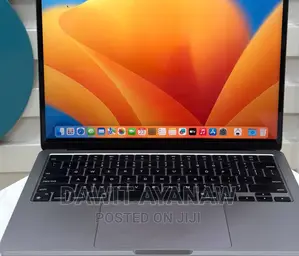 Photo - New Laptop Apple MacBook Air 2022 M2 16GB Apple M2 SSD 1T