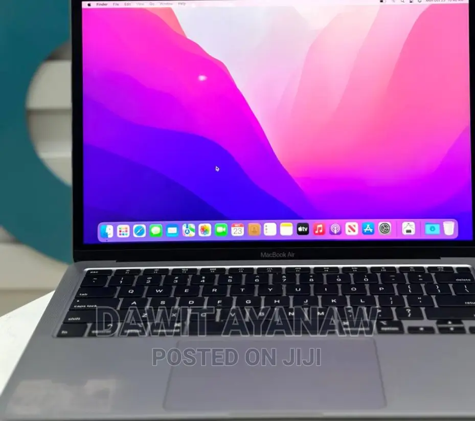 New Laptop Apple MacBook Air 2020 8GB Intel Core i3 SSD 256GB